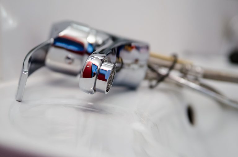 plumber g3b36c98af 1920 768x508